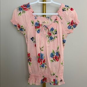 Hollister, Cute Pink Puff Sleeve - Size Small